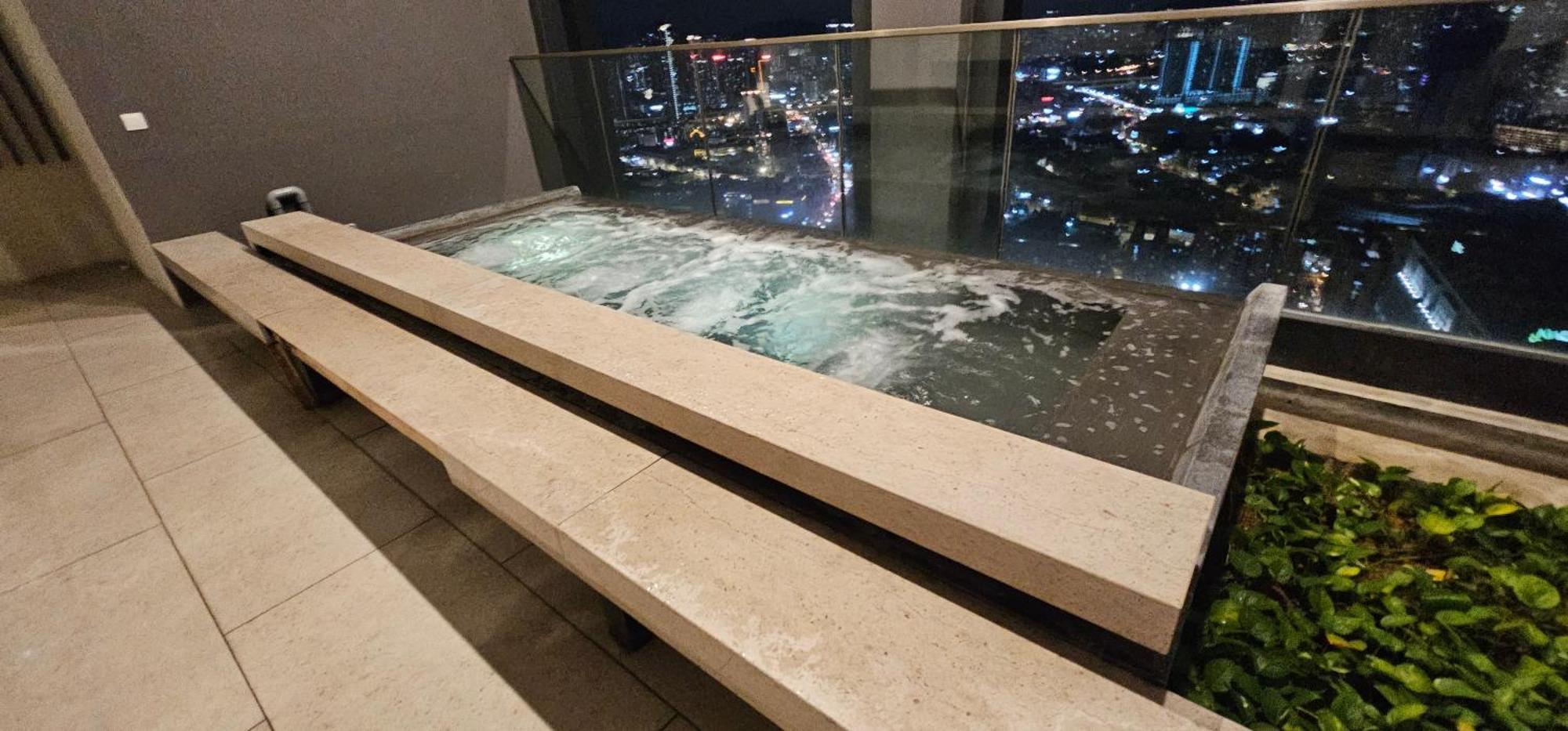 Lucentia Suites Klcc By Classy Kuala Lumpur Kültér fotó